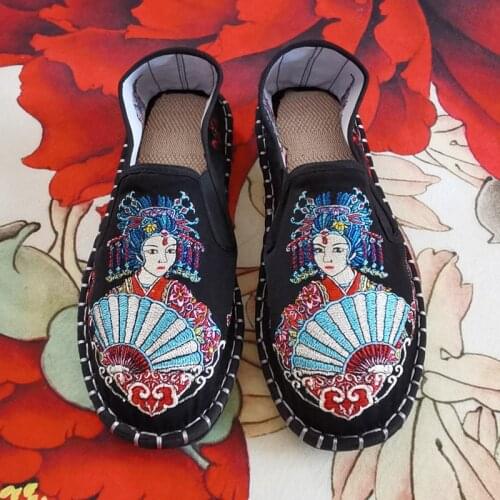 Chinese Beauty Embroidered Loafers Flats Women Breathable Slip On Womens Casual Shoes Classic Embroidery Women Canvas Loafers