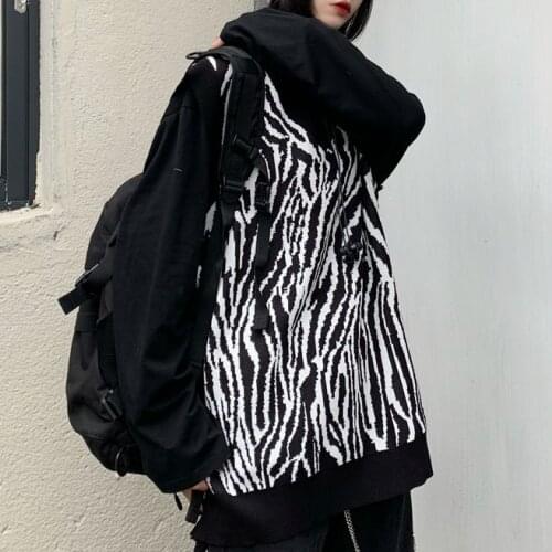 Autumn Striped Sweater Vest WomenS Fashion Retro Casual V-Neck WomenS Knitted Pullover Loose Couple Vest Knitted Sweater