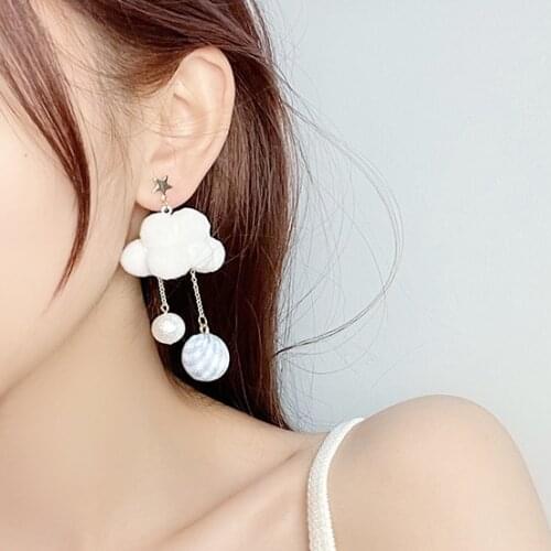 Origin Summer Asymmetric Cute White Plush Clouds Earrings for Women Faux Pearl Blue Bowknot Drop Dangle Earrings Pendientes
