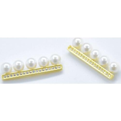 LONDANY Balance beam earrings Five pearls micro-inlaid zircons shiny left and right symmetrical earrings Japanese Korean women