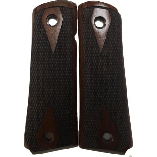 Colt 1911 / 45Cal. Wooden Grip