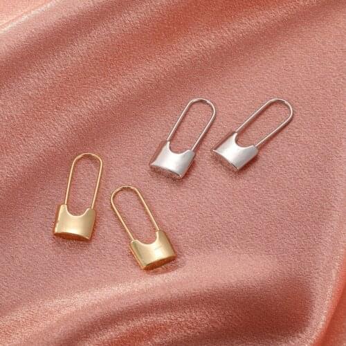 Creative Paperclip Lock Studs Earrings for Women Girls Trendy Geometric Gold Silver Color Padlock Ear Stud Earings Jewelry
