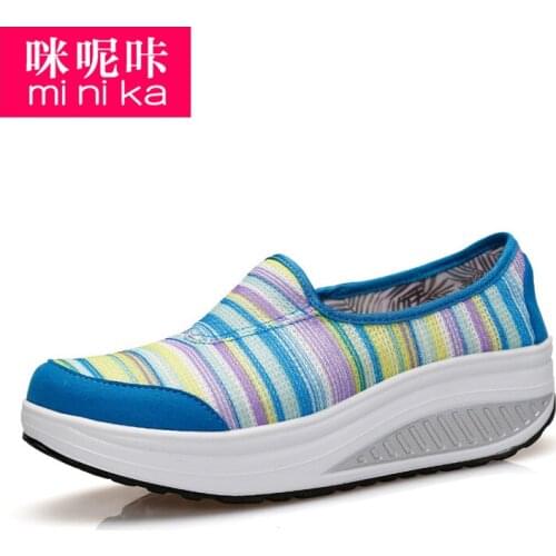 Women Sports Sneakers Breathable Walking Shoes Height Increasing Outdoors Trainers Female Lightweight Athletic Shoes AA50019