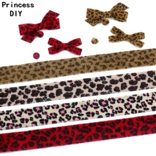 5Meter/Lot Fashionable DIY Material 10 15 25mm Long Velvet Ribbon Leopard Print Fabric Ribbon Tape Trim DIY Hair Bow Dog Collar