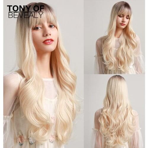 Long Brown to Blonde Ombre Natural Wavy Wigs With Bangs Heat Resistant Synthetic Hair Wigs for Afro Women Cosplay Fashion Wigs