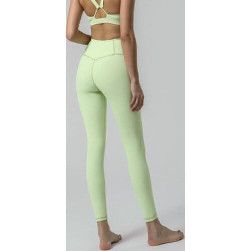 2021 Summer New Nylon Fabric High Stretch Ribbed Yoga Pants Women Running High Waist Tight Fitness Leggings With Key Card Pocket