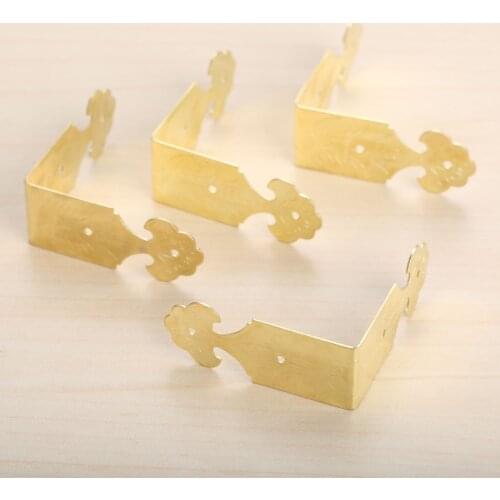 4pcs Antique Gold Corner Bracket Wood Box Feet Leg Corner Protector Decorative Bracket Crafts Furniture Hardware 46*22mm