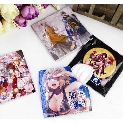 35 Pcs/Set Anime Cartoon Funny Condom Shape Wet Wipes Wet Tissue Clean Skin Dating Halloween Christmas Toy Sexy Gift