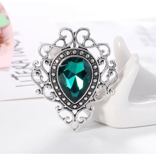 Vintage Hollow Geometric Corsage Green Acrylic Fashion Pin Simple Personality Clothing Accessories Brooch