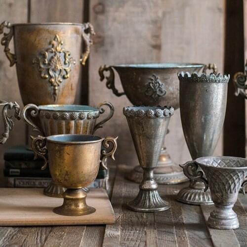 European Retro Wrought Iron Goblet Vase Furnishings Home Livingroom desktop Ornaments Crafts Outdoor Garden Adornment Decoration