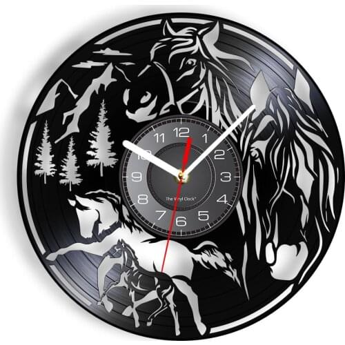 Wild Horses Equestrian Vinyl Record Wall Clock Horseshoe Decor Equine Carved Album Art Animals Wild Free Silent Quartz Clock