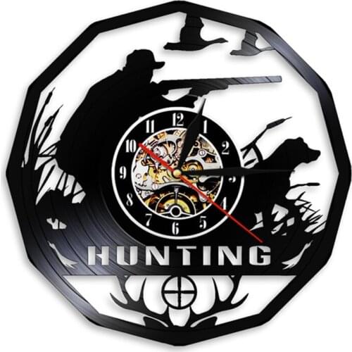 Deer Hunter Hunting Gift Wall Clock Retro Vinyl Record Wall Clock Animals Trophy Award Men Rifle Aiming Decorative Clock Watch