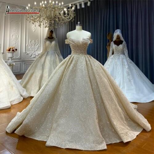 Off The Shoulder Straps Wedding Dress 2021 Champagne Color Stock