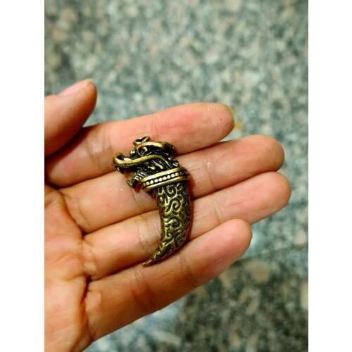 CHINA antique brass fengshui dargon tooth small Statue Metal crafts family decorations Key buckle Necklace pandent