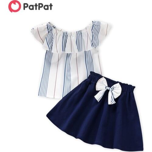 PatPat 2-piece Toddler Girl Striped Doll Collar Sleeveless Top and Bowknot Decor Pleated Skirt Set