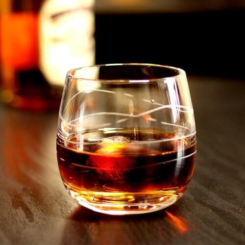 Creative Whiskey Beer Wine Glass Transparent Nordic Style Crystal Drink Vodka Wine Glass Sexy Tacas Para Licor Wine Cups BD50WG