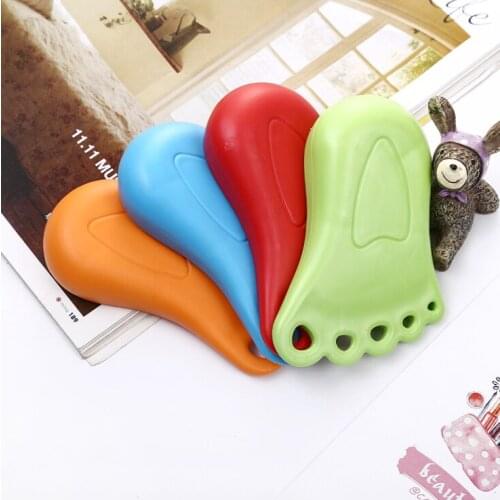1PCS Finger Feet Shaped Plastic Door Stopper Holder Children Kids Safety Guard Home Decor Finger Protector Random Color
