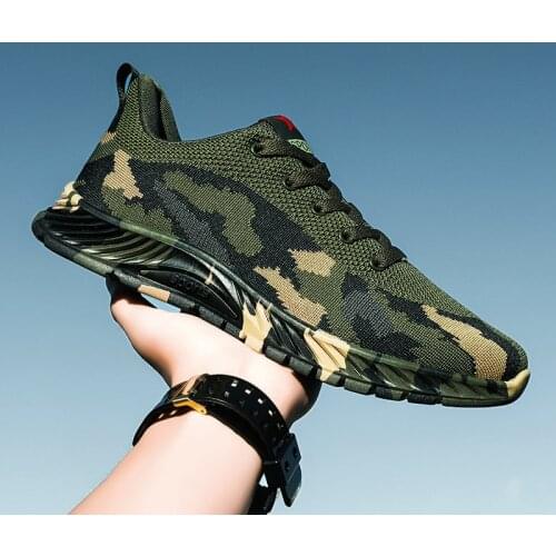 Mens Hiking Camouflage Work Shoes Unisex Mesh Breathable Ourdoor Rock Climbing Sneakers Women Autumn Trekking Hunting Boots