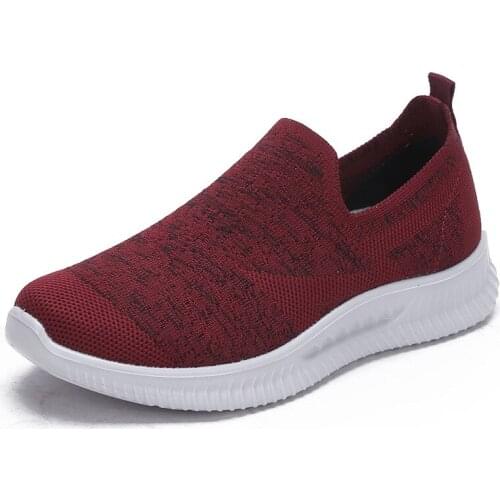 New Listed Spring Fashion Womens High Quality Thick Soft Sole Sneakers Show High Running Platform Comfortable Breathable Trend