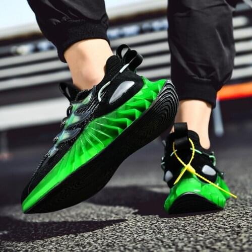Autumn New Men Shoes Designer Blade chunky Sneakers Breathable Mens Shoes Fluorescence Training Sport Shoes Outdoor Running Shoe