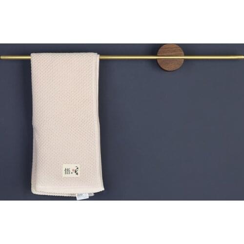 Brushed Polished Brass Towel Shelf Wall Mounted Bathroom Towel Rack Wood Metal Simple Towel Bar Bathroom Accessories