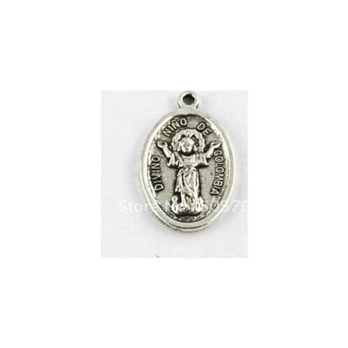 80 Tibetan silver oval girl charms A8962