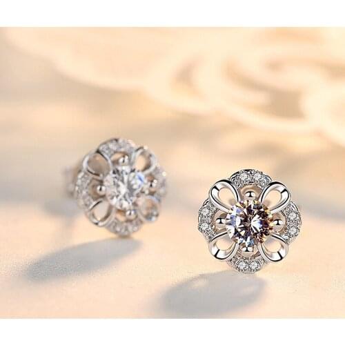 For Women 18K White Gold AU750 0.5CT 5MM Round Cut Moissanite Earrings Birthday Gift Engagement Wedding Earrings