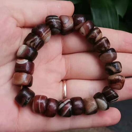 Precious and rare ancient Tibetan plateau folk collection Carnelian dzi fragment beaded bracelet beautiful color and creamy text