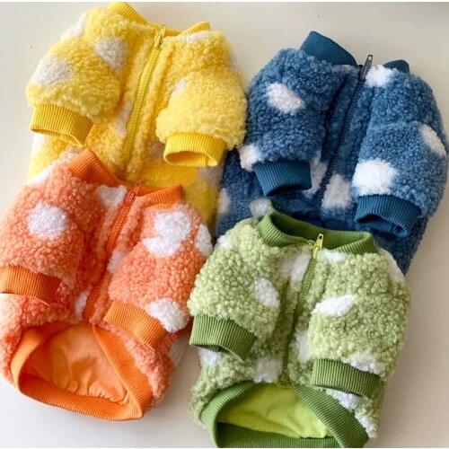 Autumn and winter new polar fleece wave dot cat pet Teddy Bichon Pomeranian Schnauzer Yorkshire small dog poodle dog clothes