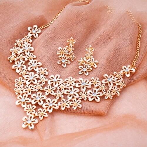 Fashion Women Jewelry Sets Gold Color Cherry Blossoms Flower Earring Necklace Set Crystal Jewelry Gift For Wedding Party Prom