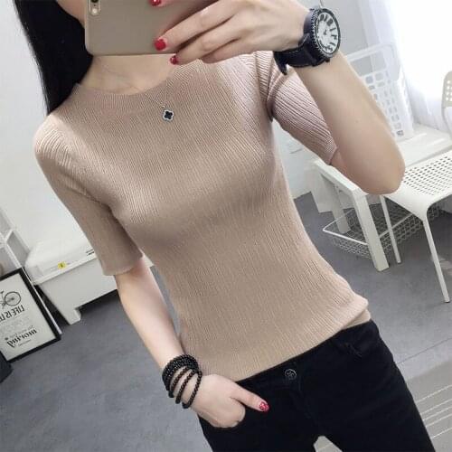 2020New womens ice silk knitted sweater, bottom wear, loose Korean version of students sleeveless middle sleeve