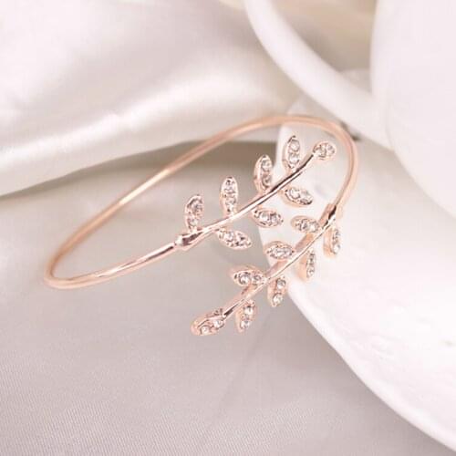 Creative Leaf Shape Bracelets For Women Adjustable Open Cuff Cute Girls Hand Bangle Best Gift