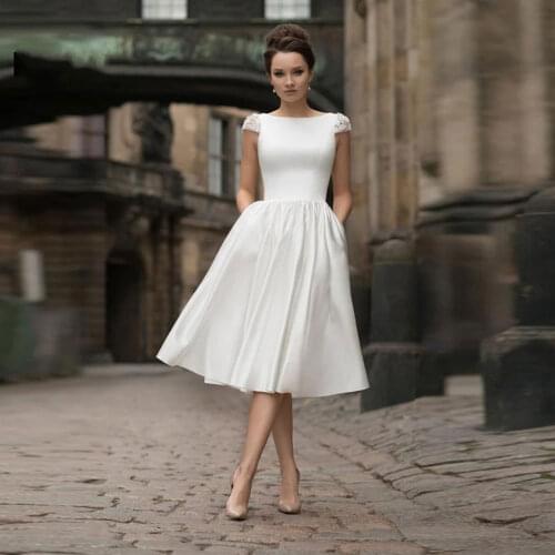 Short A Line Wedding Dresses 2021 Cap Sleeve Scoop Neck Backless Wedding Gowns Stain Bride Dresses Wedding Guest Dresses Custom