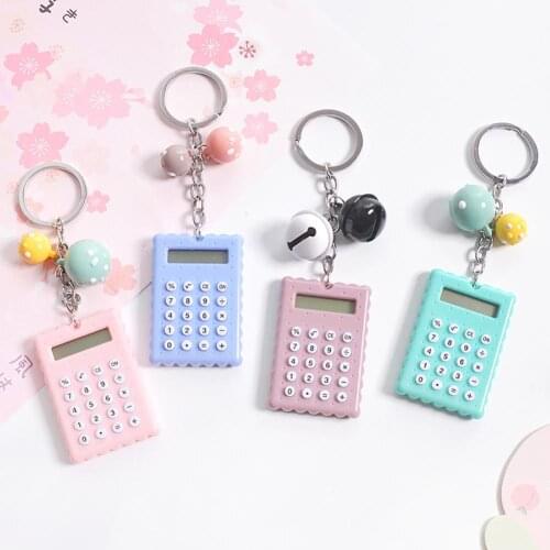 1pc Random Color Creative Lovely Biscuit Shape Mini Keychain Portable Plastic Calculator Student Tool Included Button Battery
