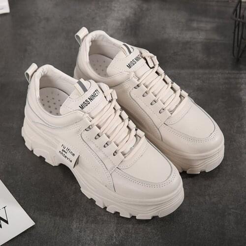 Casual Womens Shoes Spring And Autumn New Version of Flat-Bottom All-Match Sports Womens Thick-Soled Height-Increasing Shoes