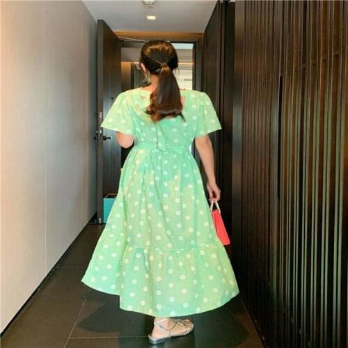 South Korea Dongdaemun Summer New Summer Green Plaid Embossed Daisy Halter Dress