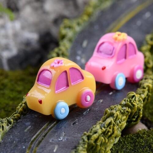 3pcs Cute Candy Color Car Decor Mini Fairy Garden Gnome Statue Figurines Anime Miniature Car Resin Dollhouse Kit diy