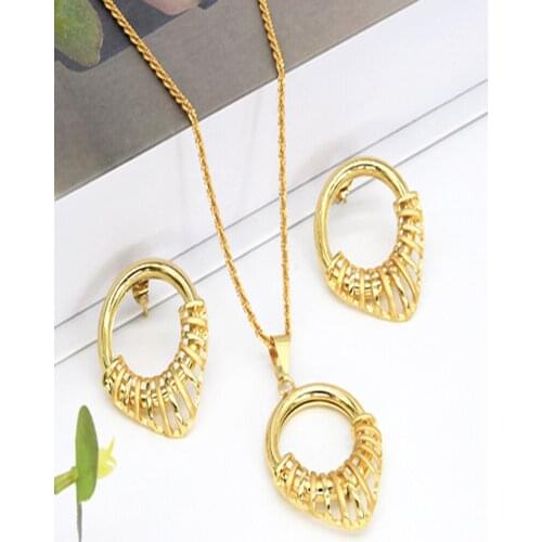 Fashion Bridal Earrings Necklace Sets For Women Gold Plated 24K Indian Wedding Jewelries Girlfriend Gifts Jewelry On The Neck