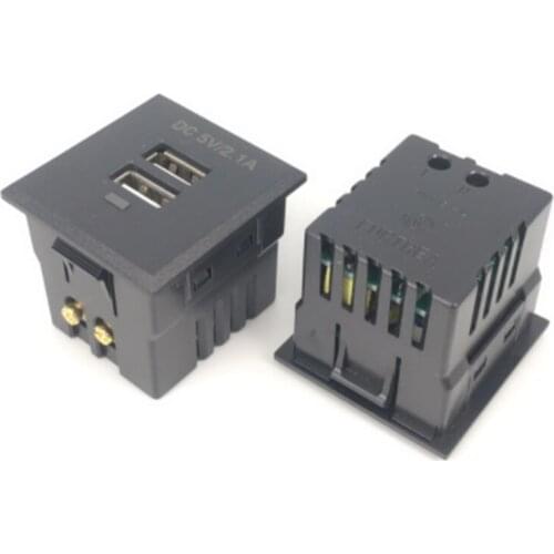 1PCS 5V 2.1A Card-type dual USB power socket embedded USB desktop socket DC charging power socket module