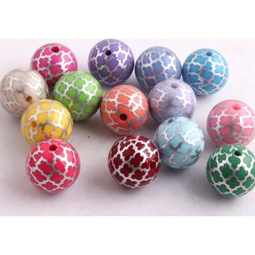 Acrylic Solid Print Silver Quarterfoil Wholesale 20mm 100pcs Fashion beads for Kids Jewelry