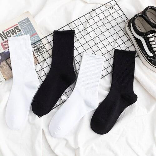 Unisex Black and White Solid Color Cotton Socks Japanese Harajuku Streetwear Skateboard Knitted Casual Sports Fashion Socks