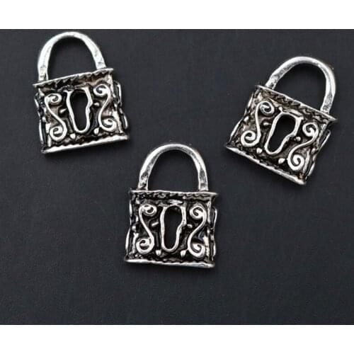 Key Hole Lock Charms, 7 Piece, Alloy Pendants, Silver Plated, Steampunk Art, Jewelry Making, Vintage Supplies, 23*16mm A1377
