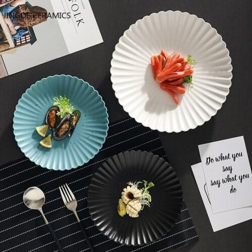 Creativity Round Ceramic Shallow Dinner Plate Fish Head Tray Nut Cake Tray Snack Kitchen Board Western Steak Kitchen Board