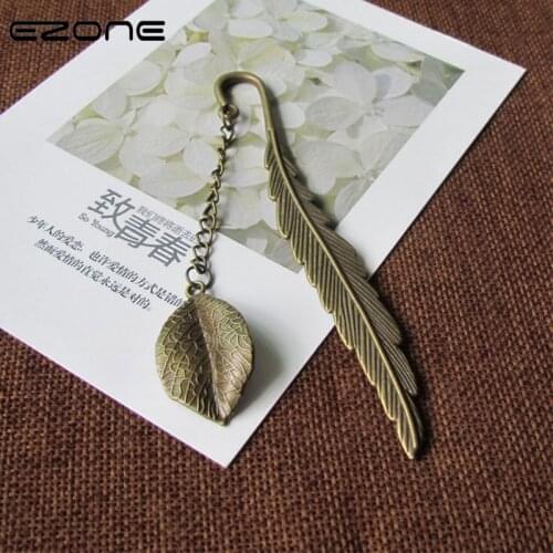 EZONE Metal Pendant Bookmarks Chinese Vintage Classical Bookmarks Feather Bookmarks School Students Stationery Gift For Friends