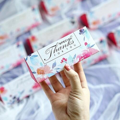 50pcs Triangle Floral Printing Gift Present Wrap Boxes with Ribbons Thank You Treat Candy Box for Birthday Party Baby Shower