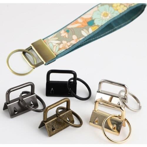 1Pcs 26mm Key Fob Hardware With Keychain Split Ring For Wrist Wristlets Cotton Tail Clip DIY Accessories