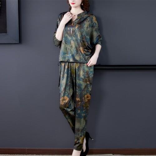 QPFJQD 2020 New Autumn Loose Thin MotherS Junior V Neck Three Quarter Sleeve Clothes Casual Shirt+ Fashion Harem Pants Set