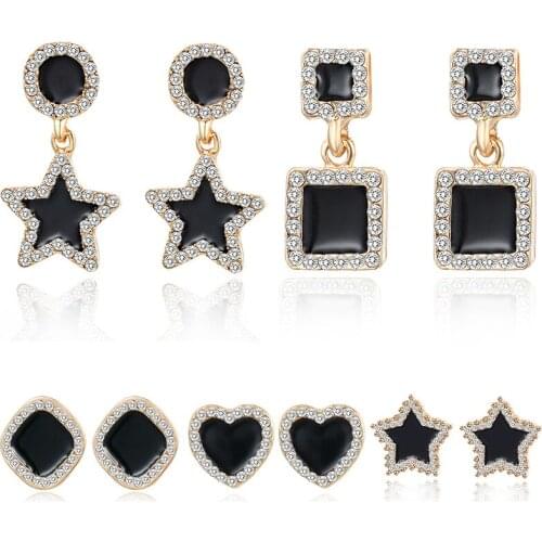 Korean Statement Black Stud Earrings for Women Fashion Geometric Butterfly Star Round Heart Gold Color Earring Jewelry Gifts