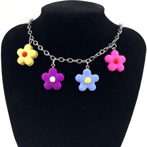 Harajuku Colorful Flower Metal Pendant Necklace For Women Girl Cute Novelty Trendy Mix Color Choker Necklace Statement Jewelry