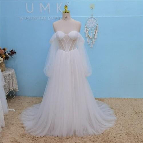 UMK Flowy Tulle Beach Wedding Dress Elegant Sweetheart Lantern Sleeve Sexy Illusory Front Split Bridal Gowns